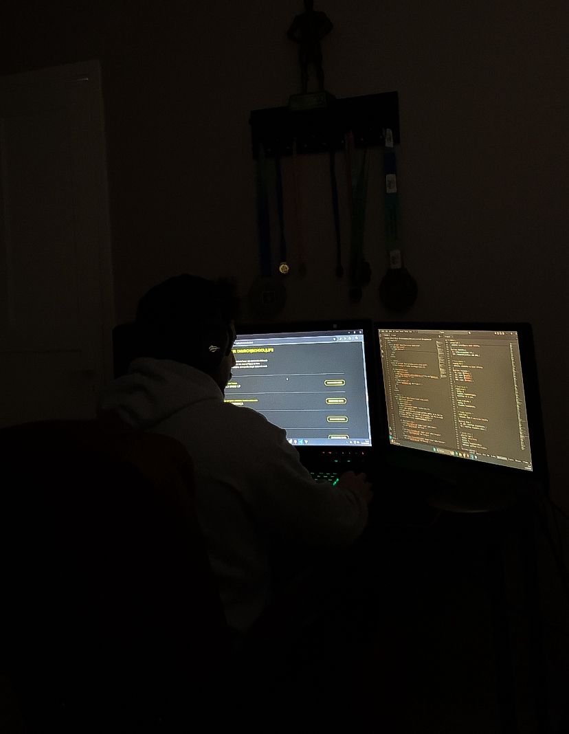 Misael programando